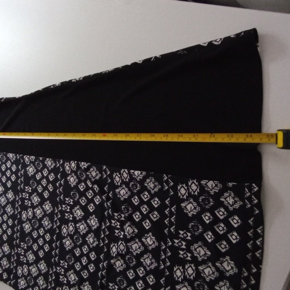 Dress small - Picture 6 of 6